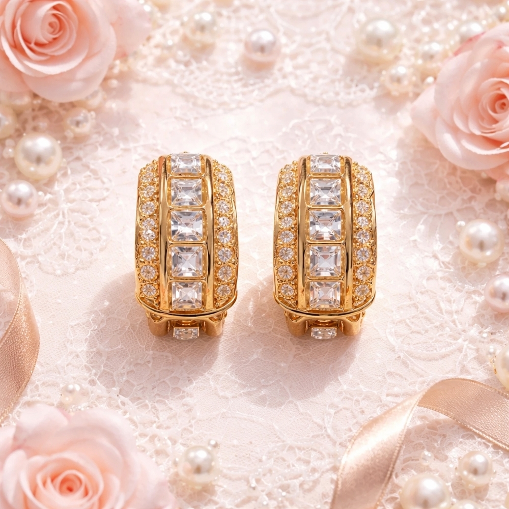 NWOT Vintage Christian Dior Clip On Gold-Tone And Crystal Earrings - Picture 3 of 5